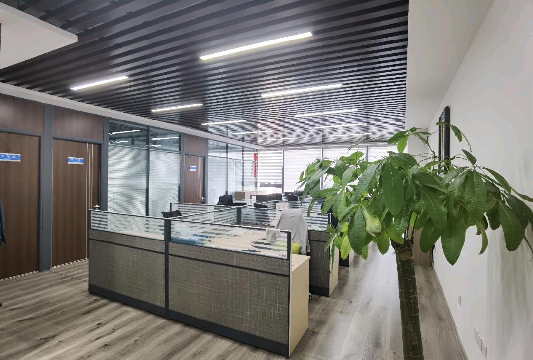 海信贤文中心(17租)