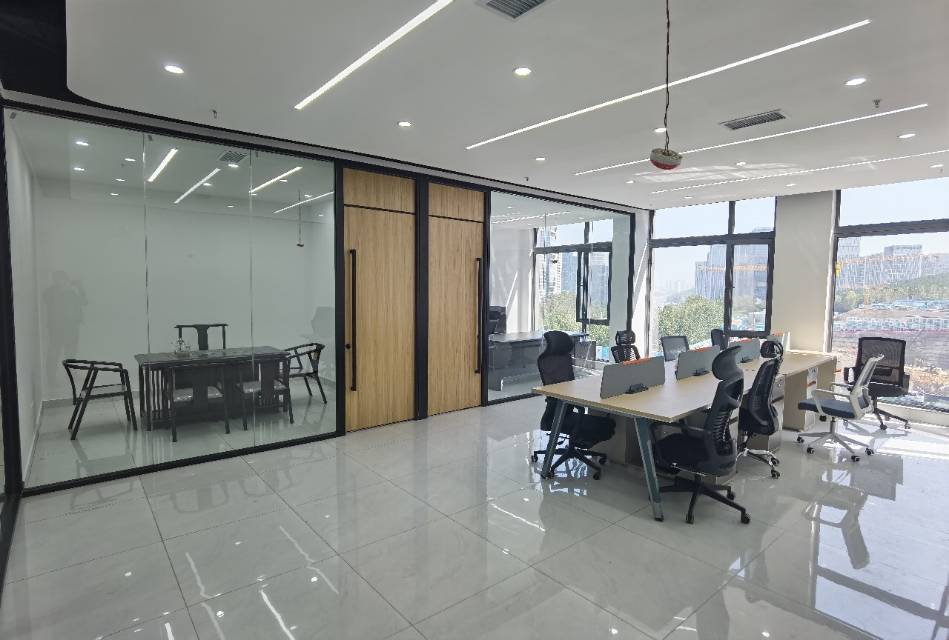 碧桂园凤凰中心（17租）