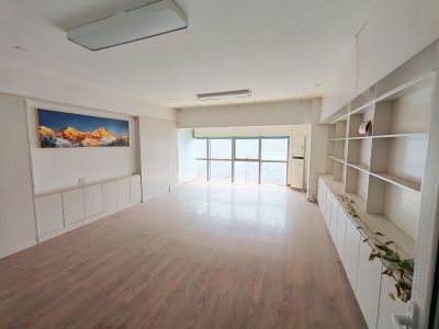 齐鲁文化创意基地(17租)