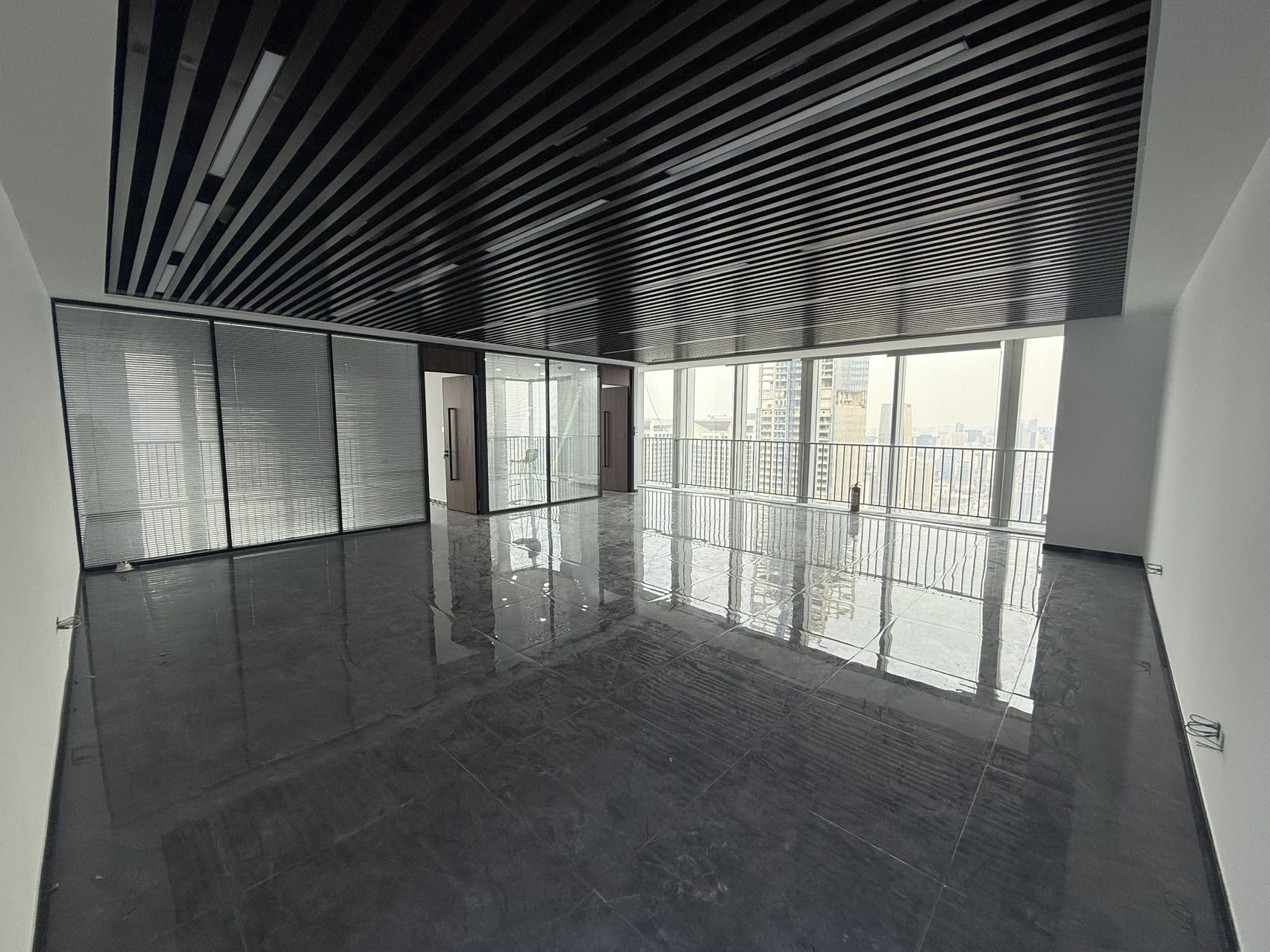 华润中心万象城(17租)