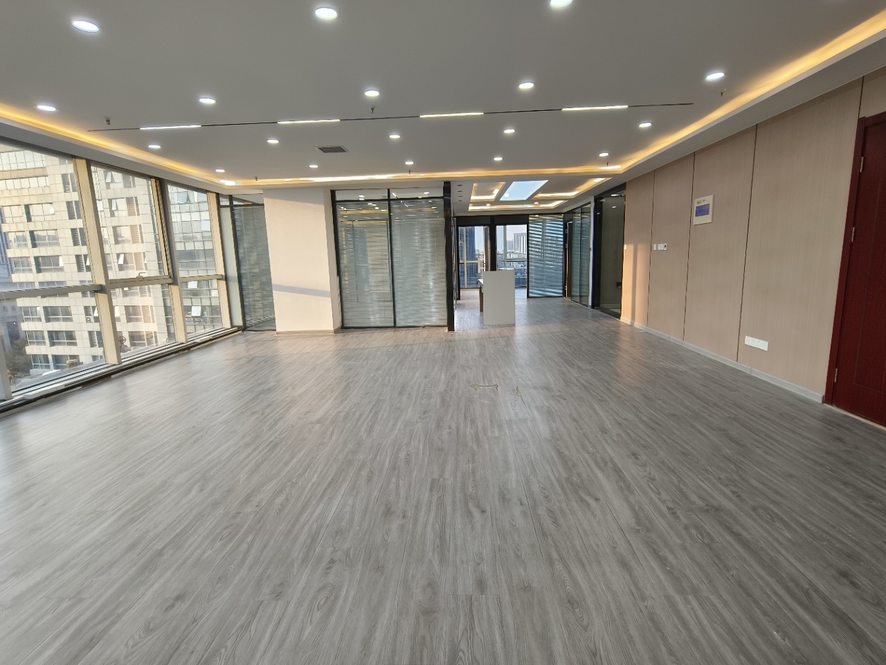 鲁商国奥城(17租)