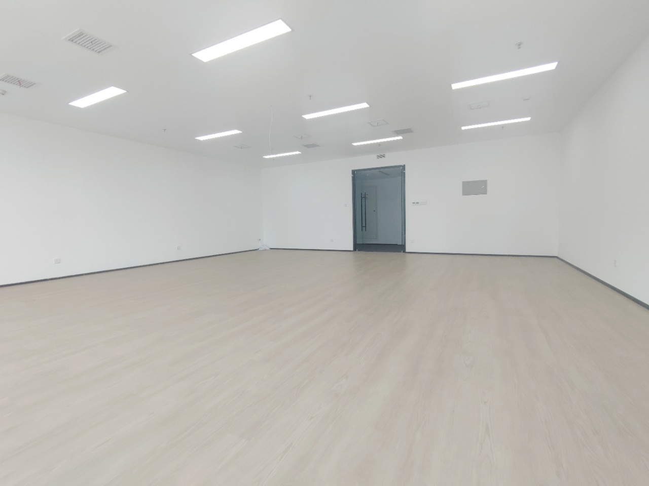 城投环贸中心（17租）