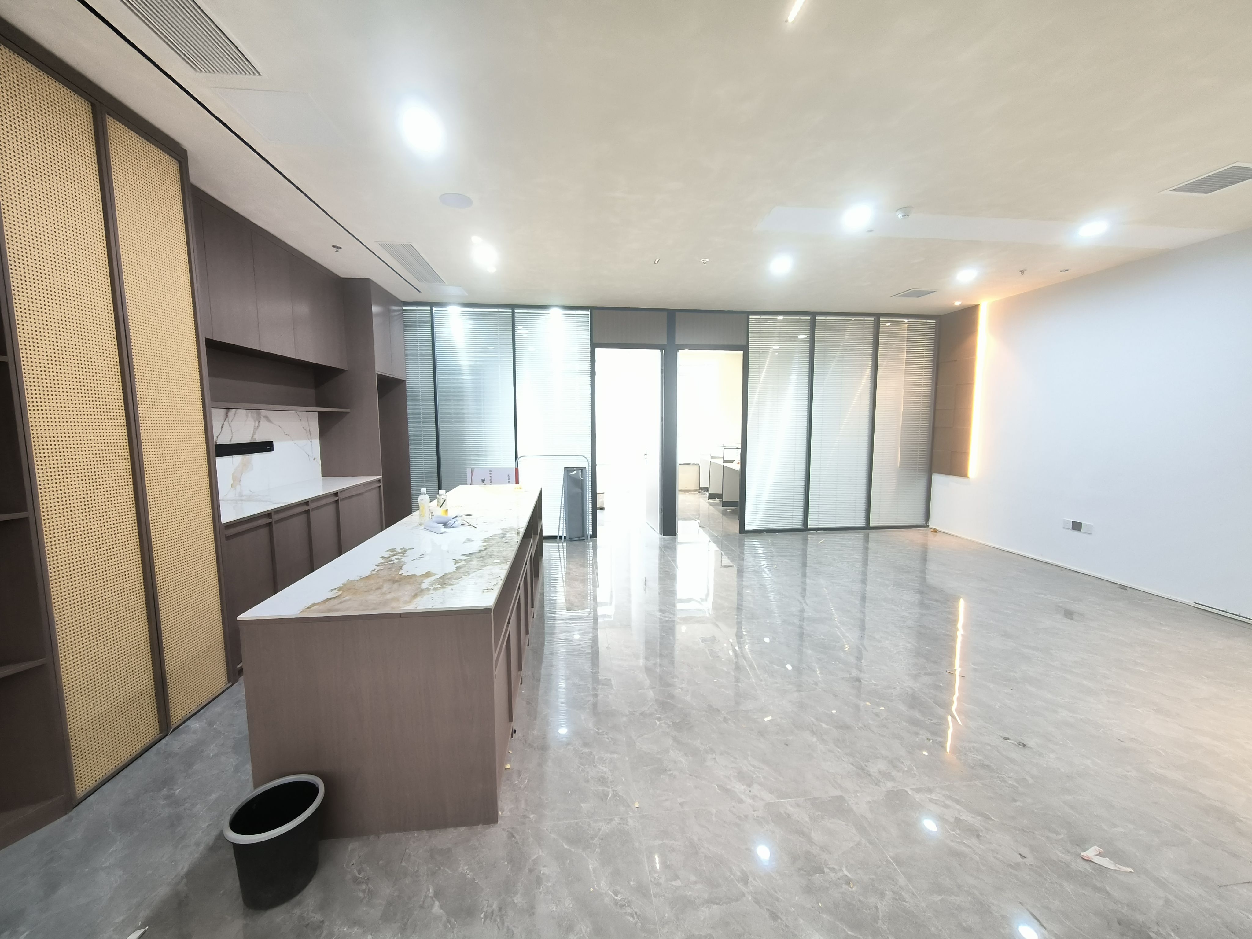 三庆齐盛广场(17租)