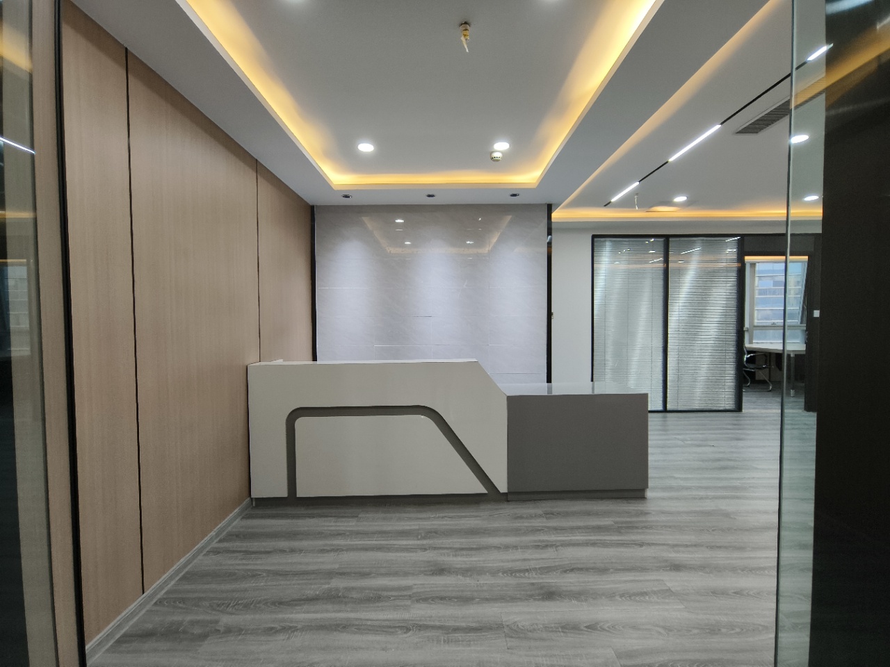 鲁商国奥城(17租)