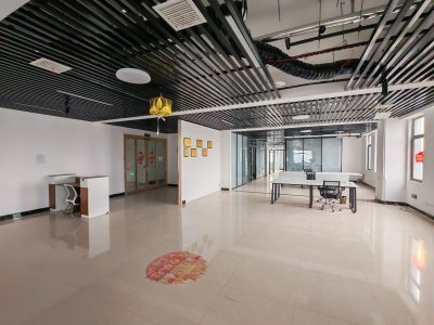 银丰东8区(17租)
