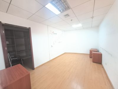 银荷大厦(17租)