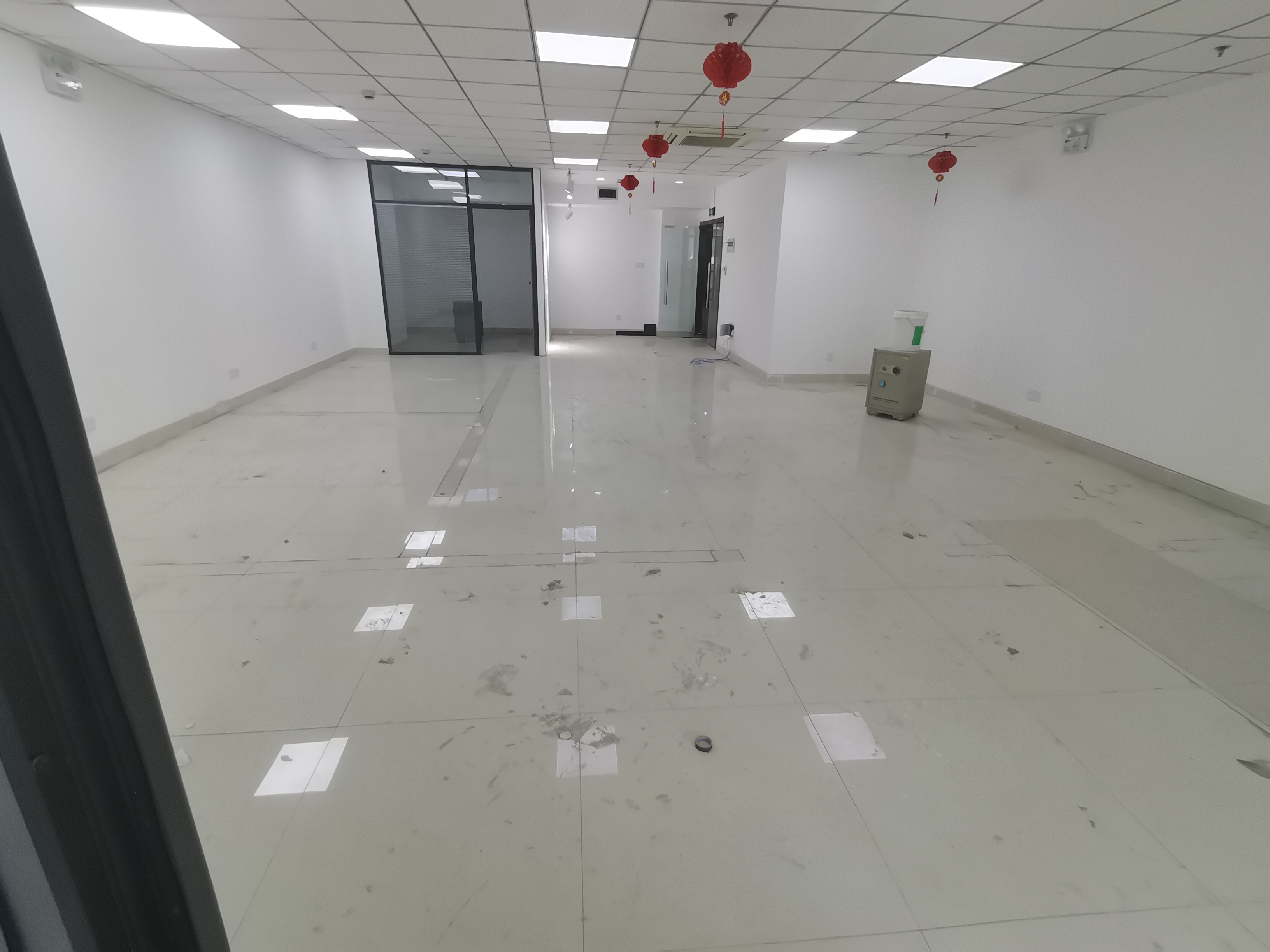 舜泰广场(17租)
