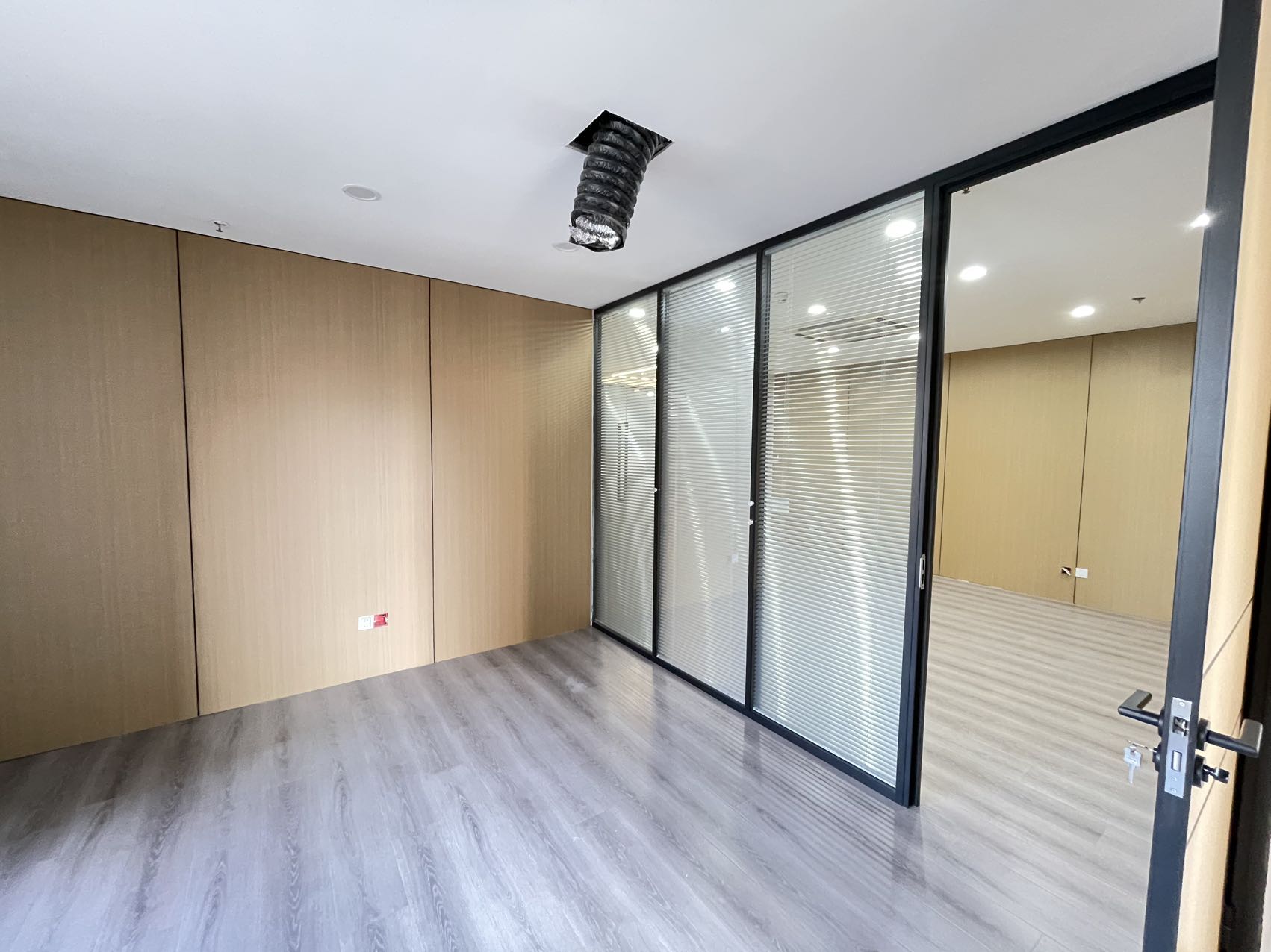 海信龙奥9号(17租)