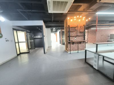 三庆齐盛广场(17租)