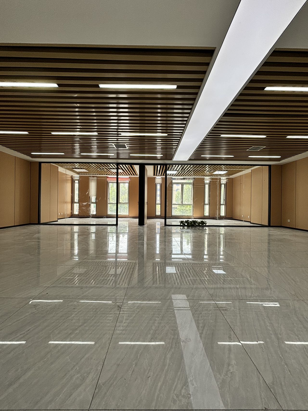 山钢新天地(17租)