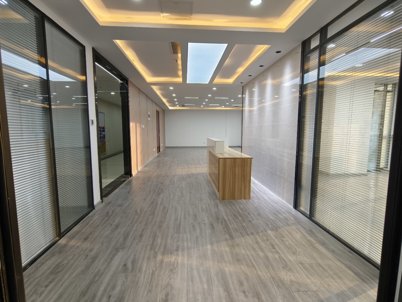 鲁商国奥城(17租)