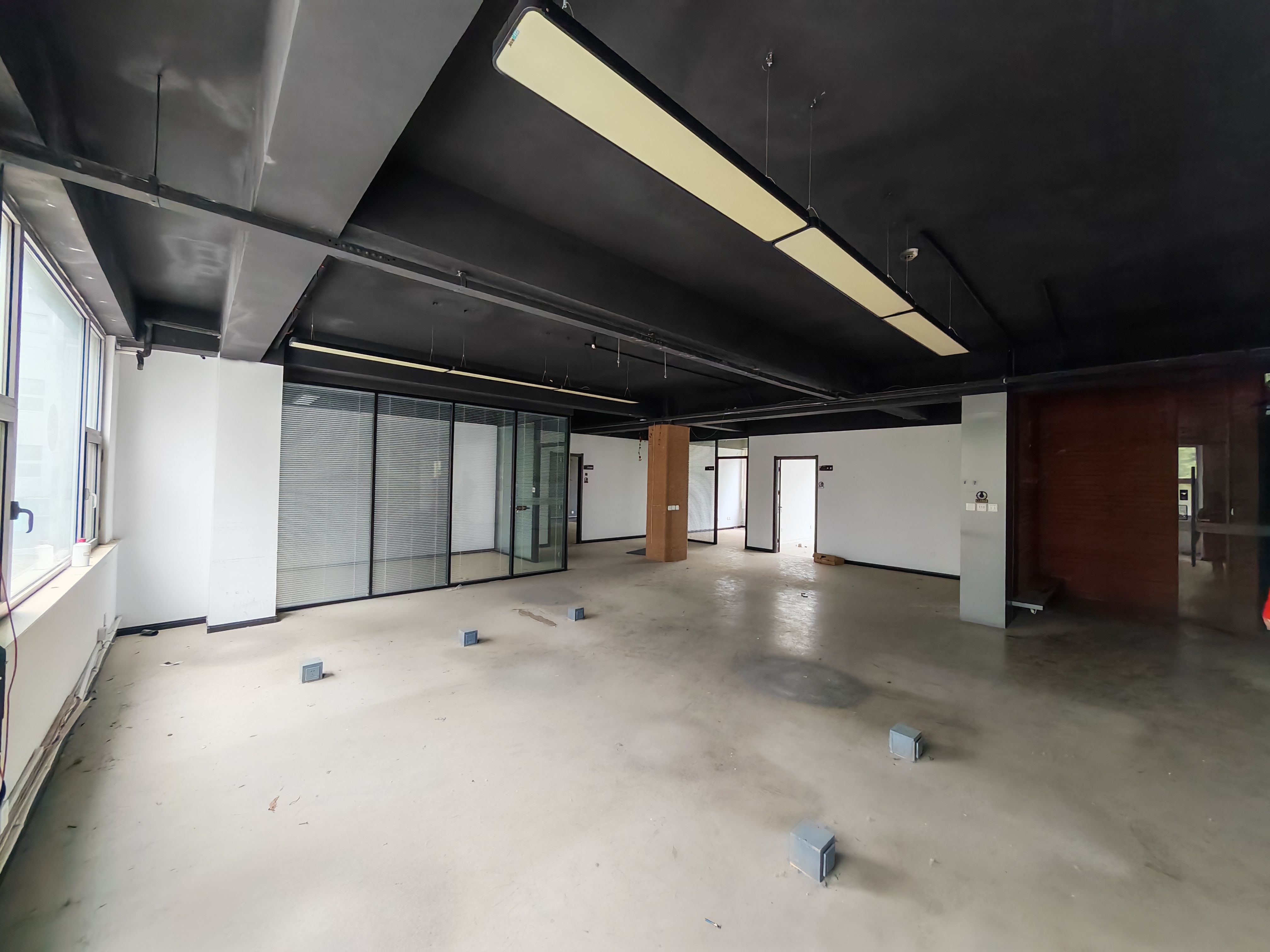 齐鲁文化创意基地(17租)