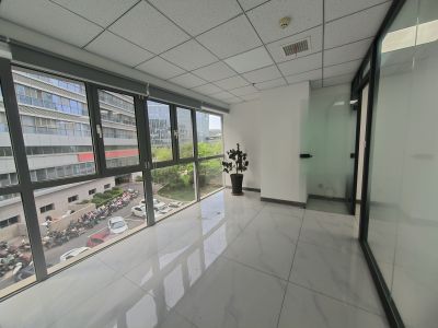 银荷大厦(17租)