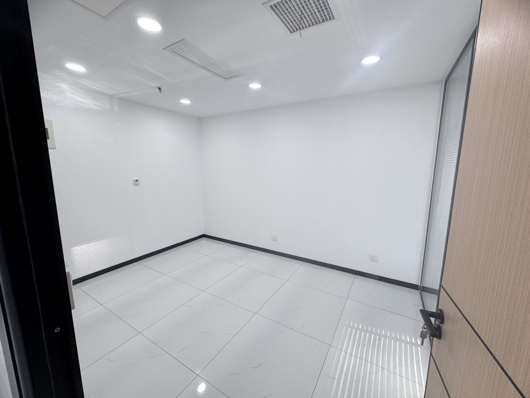 鲁商国奥城(17租)