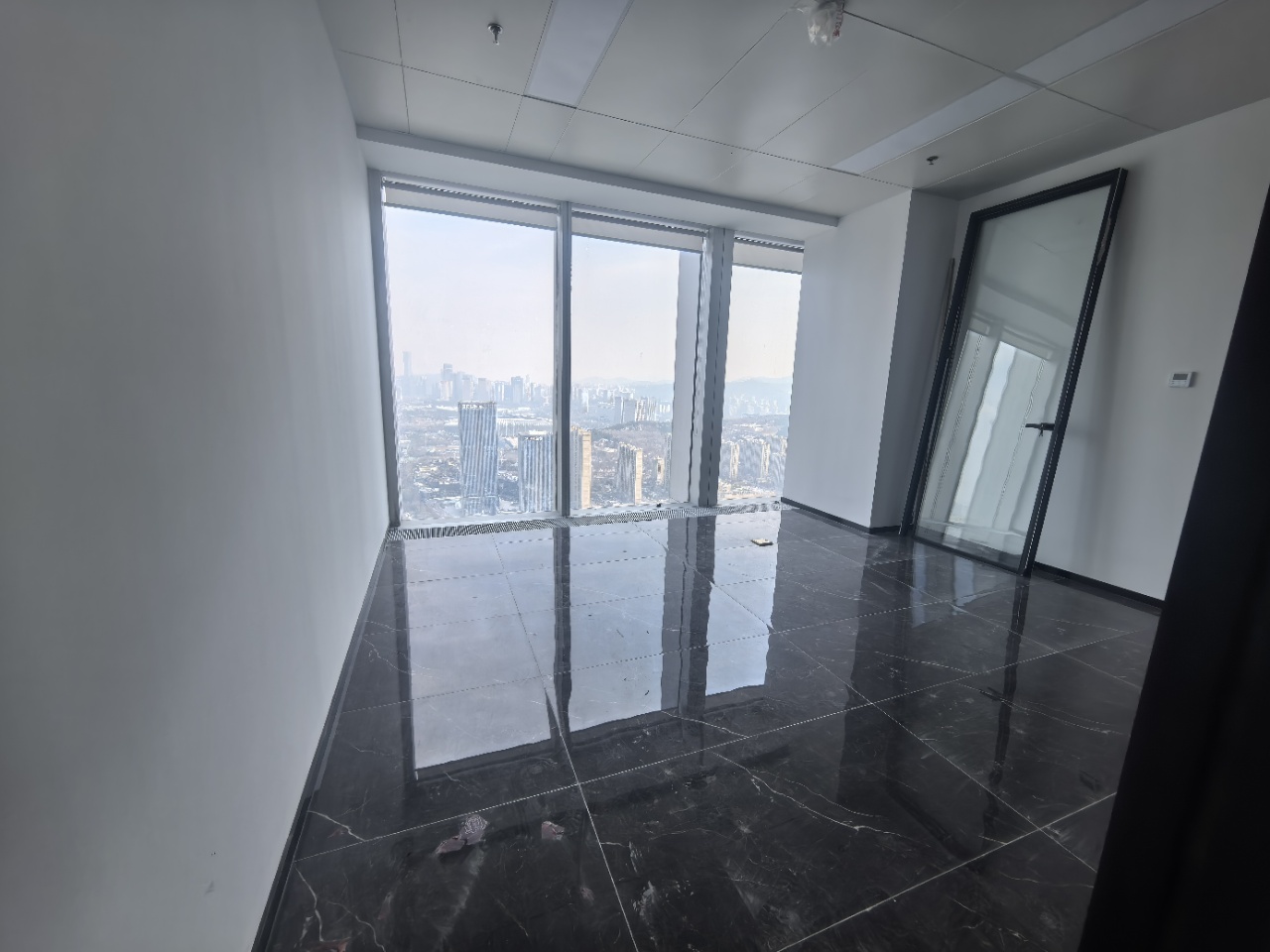 华润中心万象城(17租)