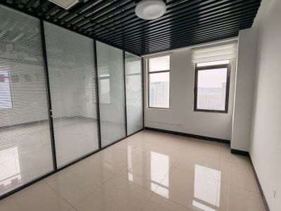 银丰东8区(17租)