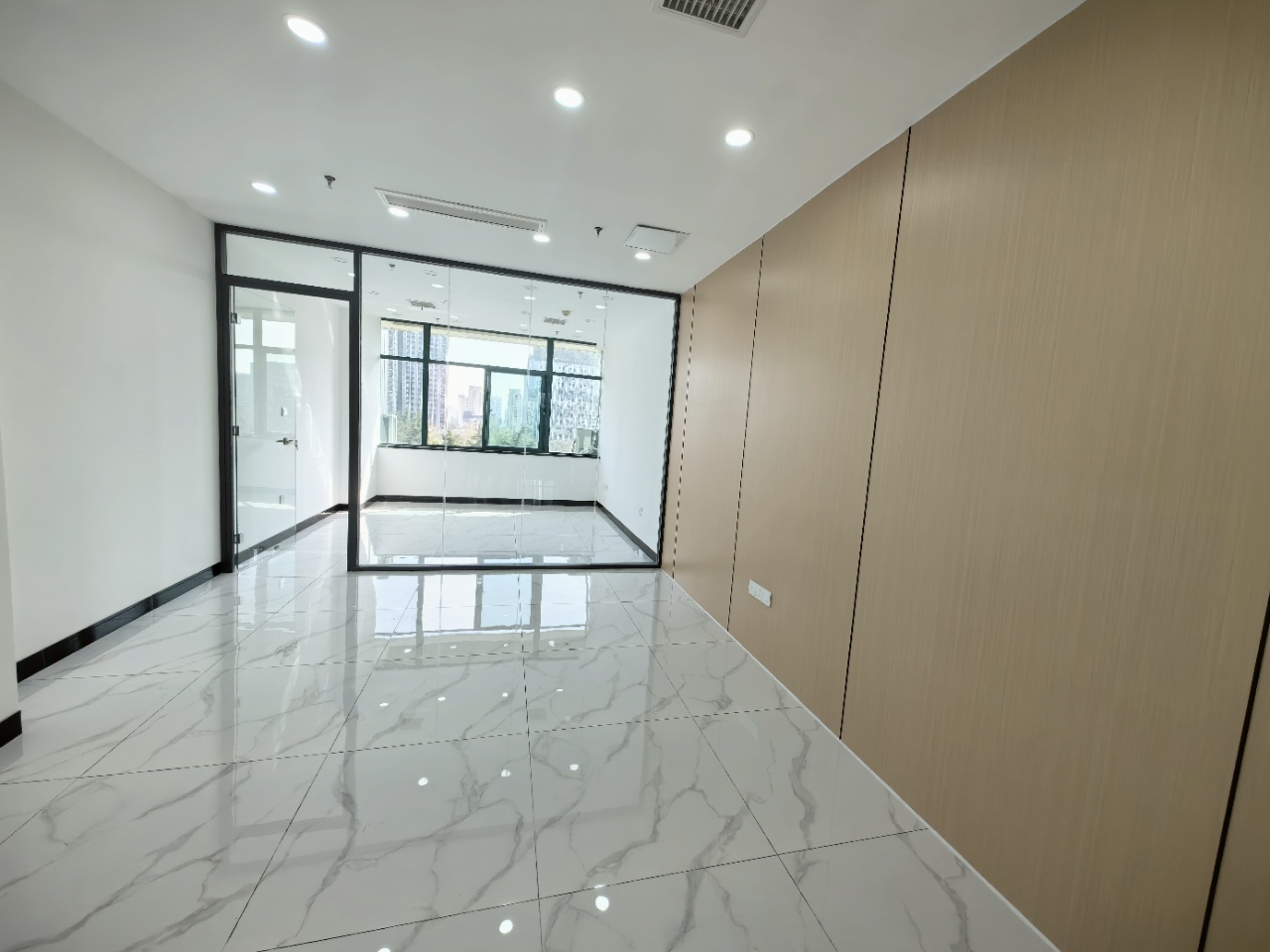 三庆世纪财富中心(17租)