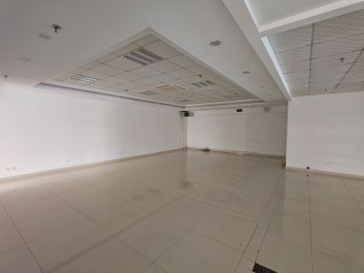舜泰广场(17租)