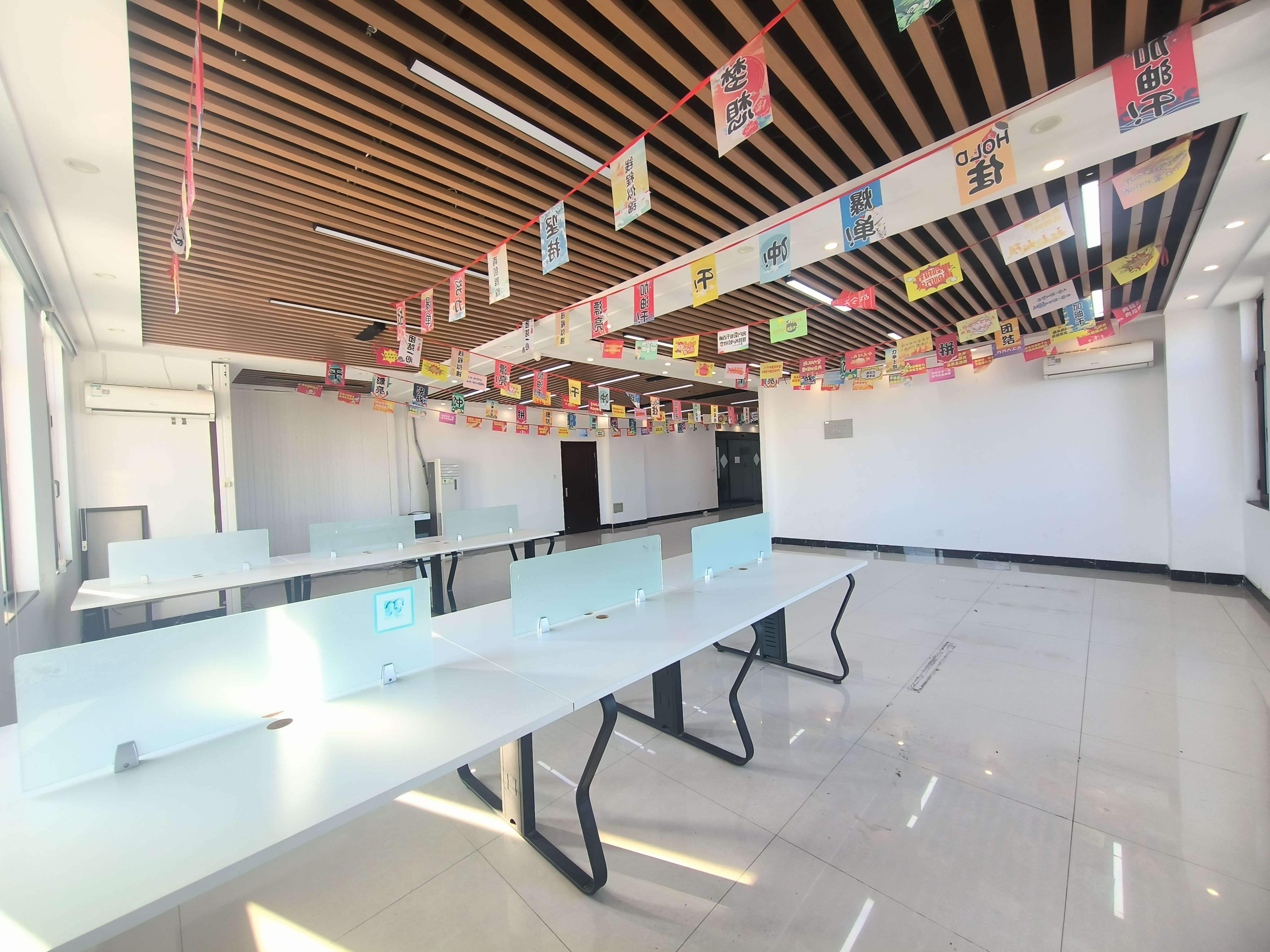 银丰东8区(17租)