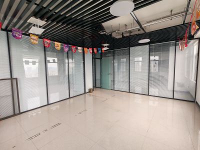 银丰东8区(17租)