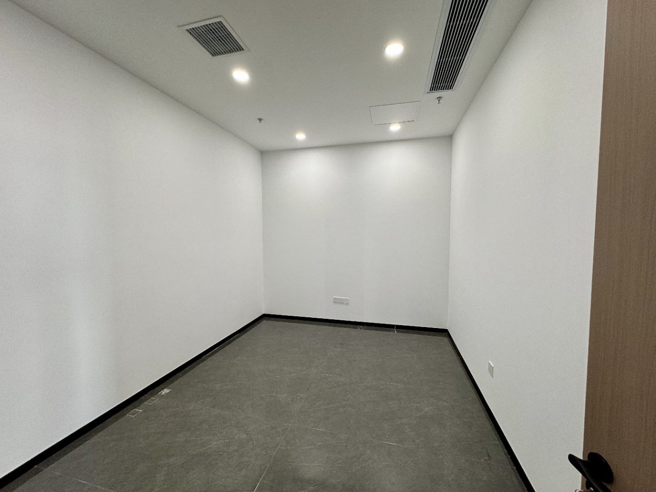 大数据产业基地（17租）