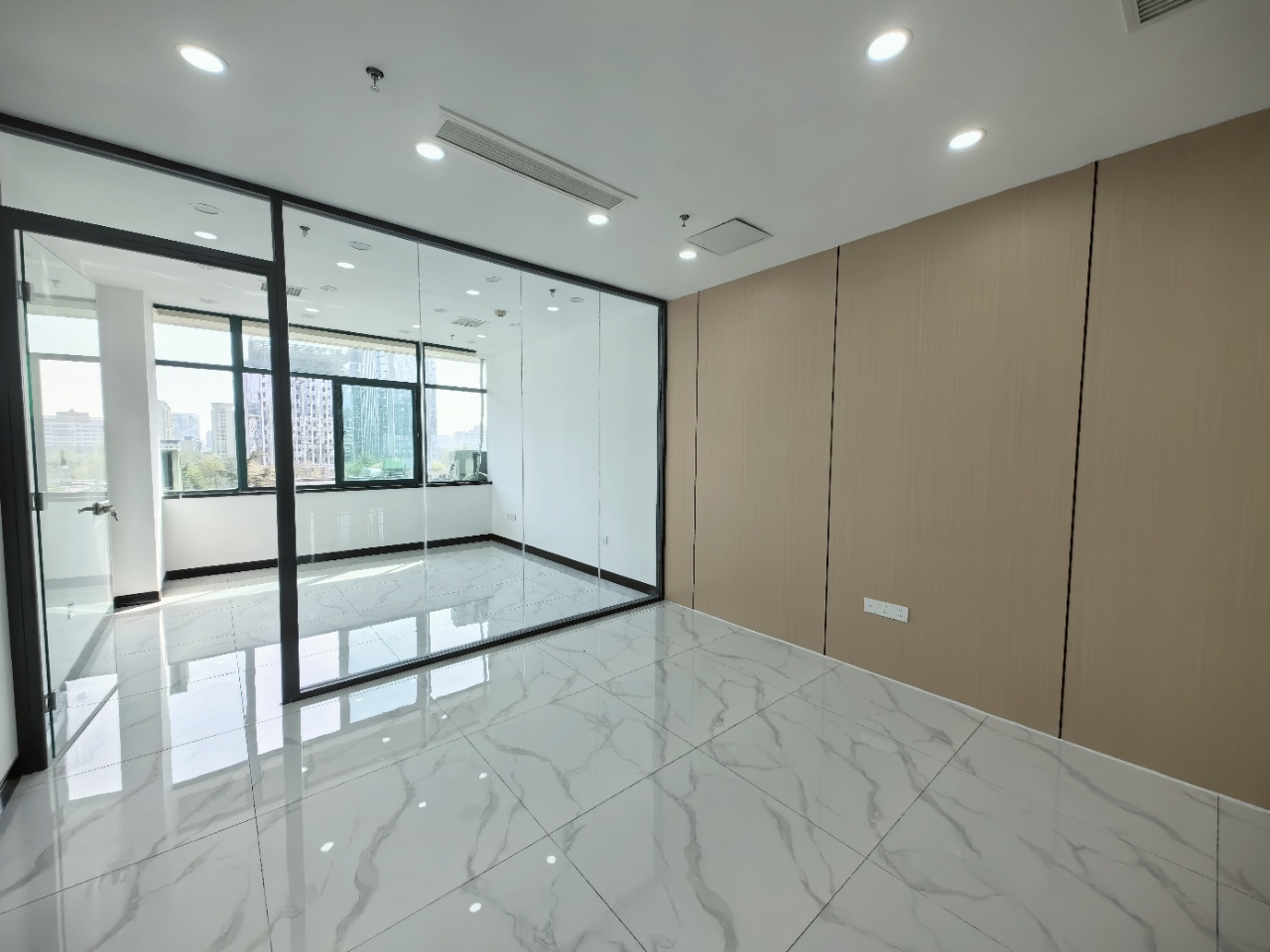 三庆世纪财富中心(17租)