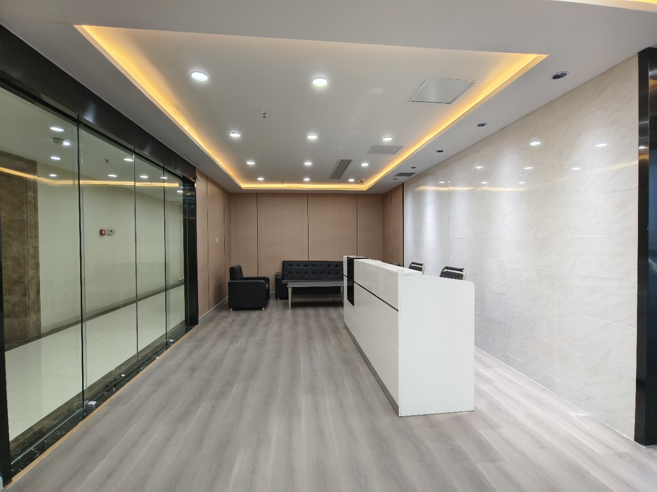 鲁商国奥城(17租)