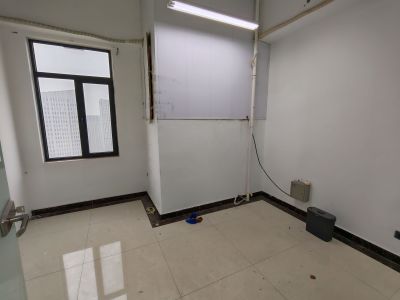 银丰东8区(17租)