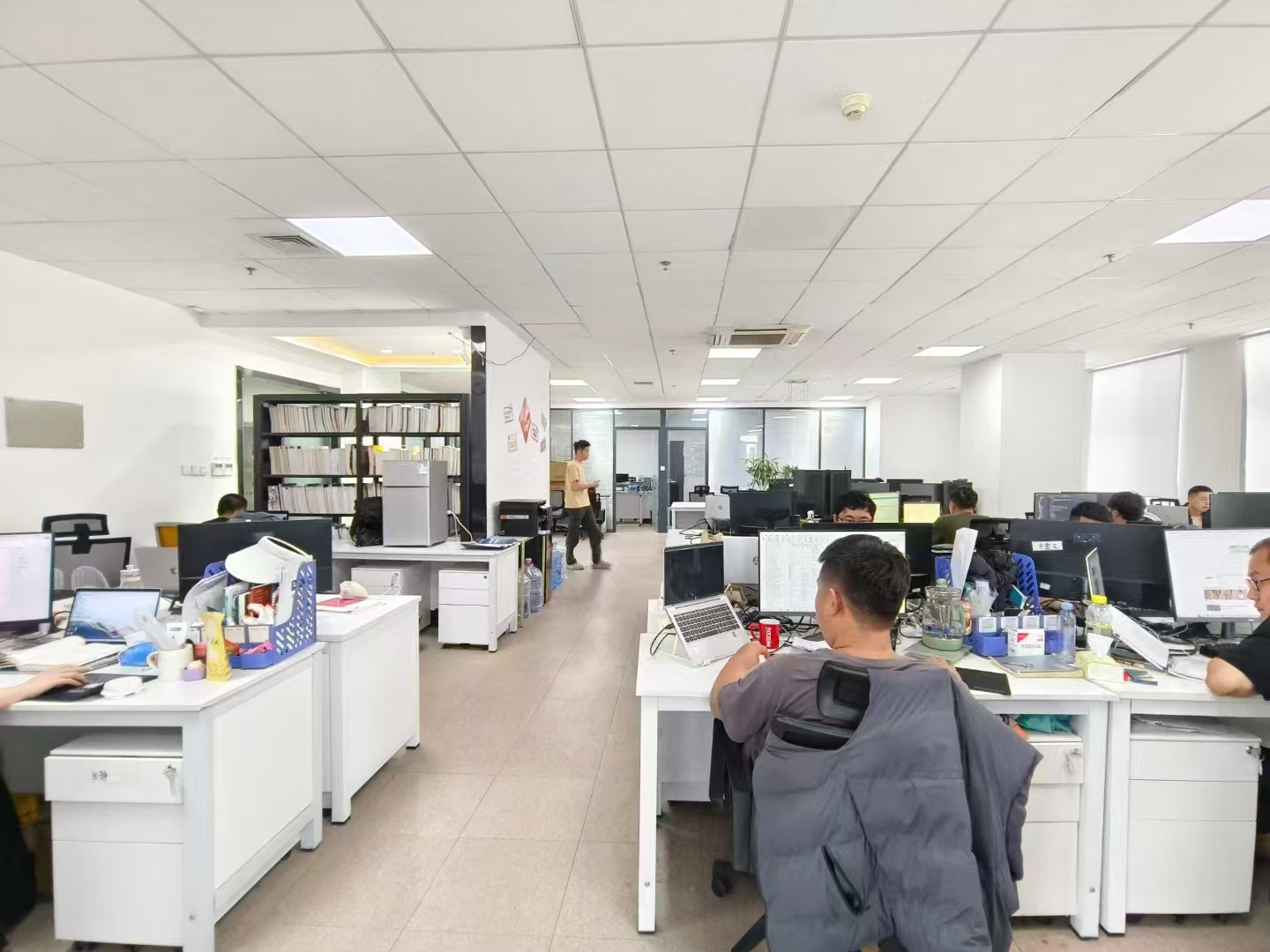 三庆齐盛广场(17租)