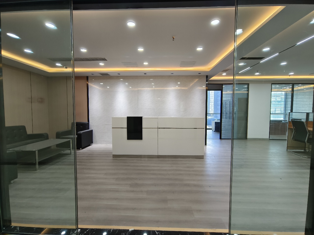 鲁商国奥城(17租)