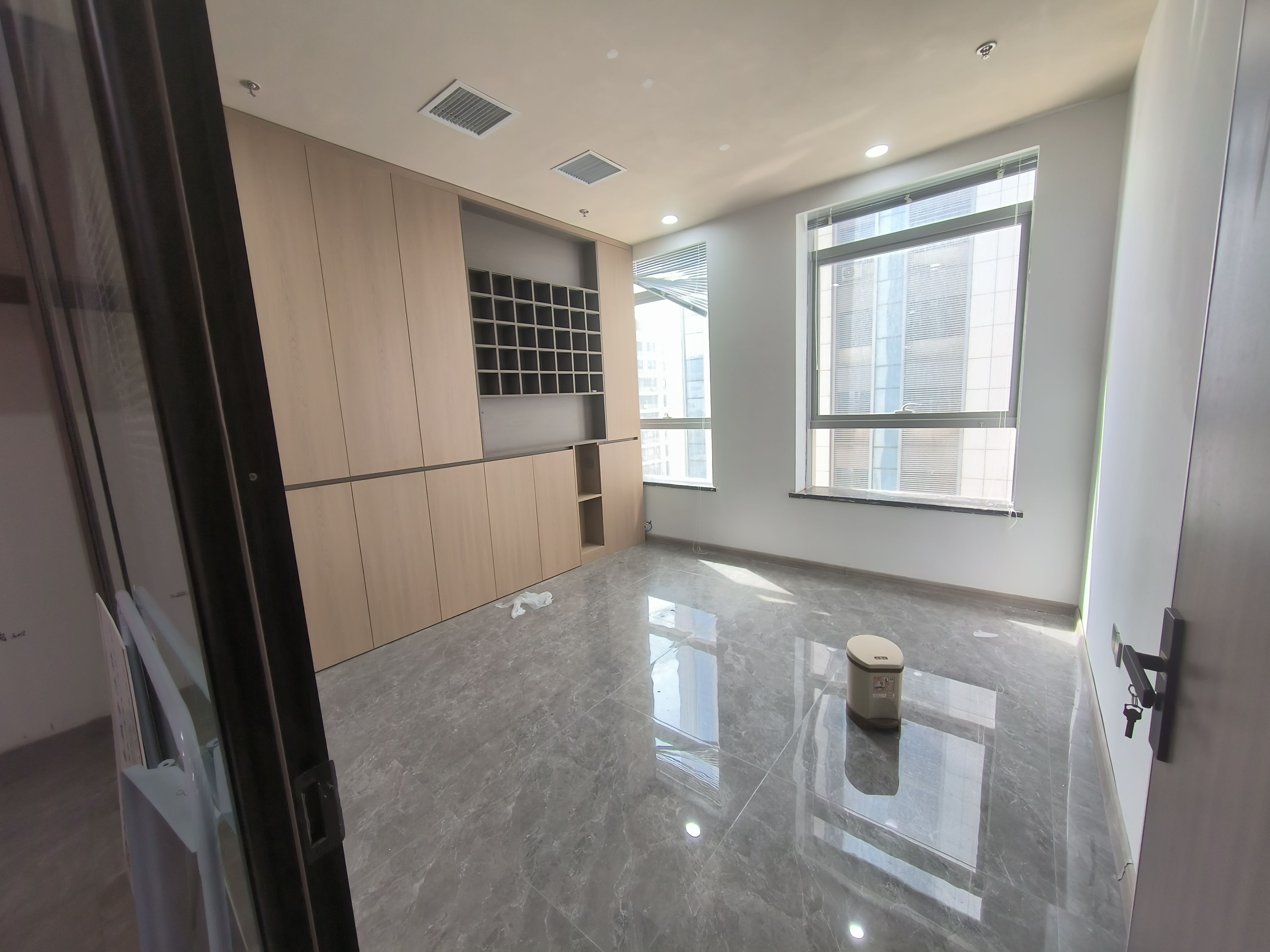 三庆齐盛广场(17租)