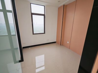 银丰东8区(17租)
