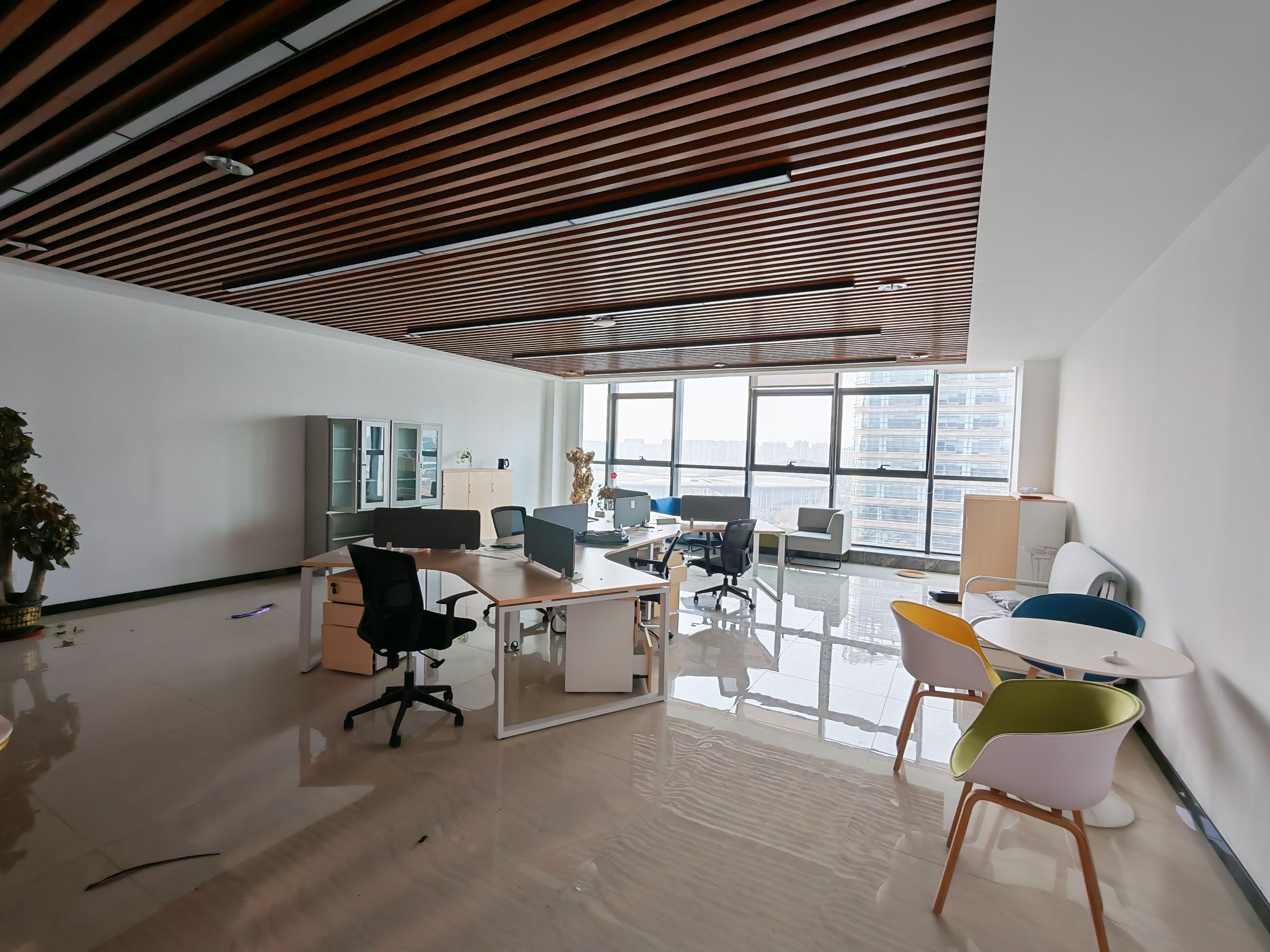 齐鲁财金大厦（17租）