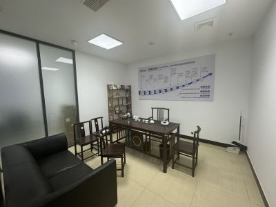 银荷大厦(17租)