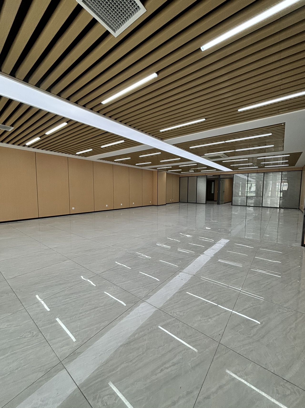 山钢新天地(17租)