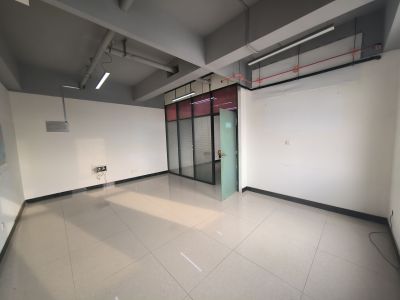银丰东8区(17租)