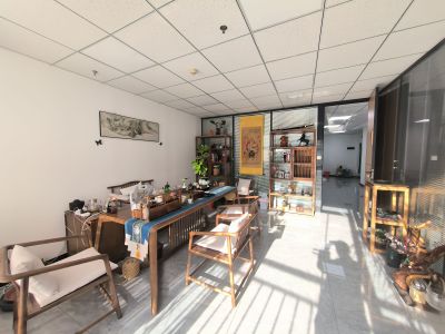 银荷大厦(17租)