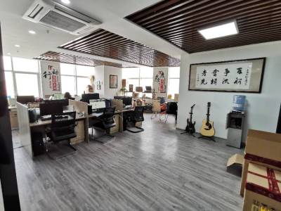 舜泰广场(17租)
