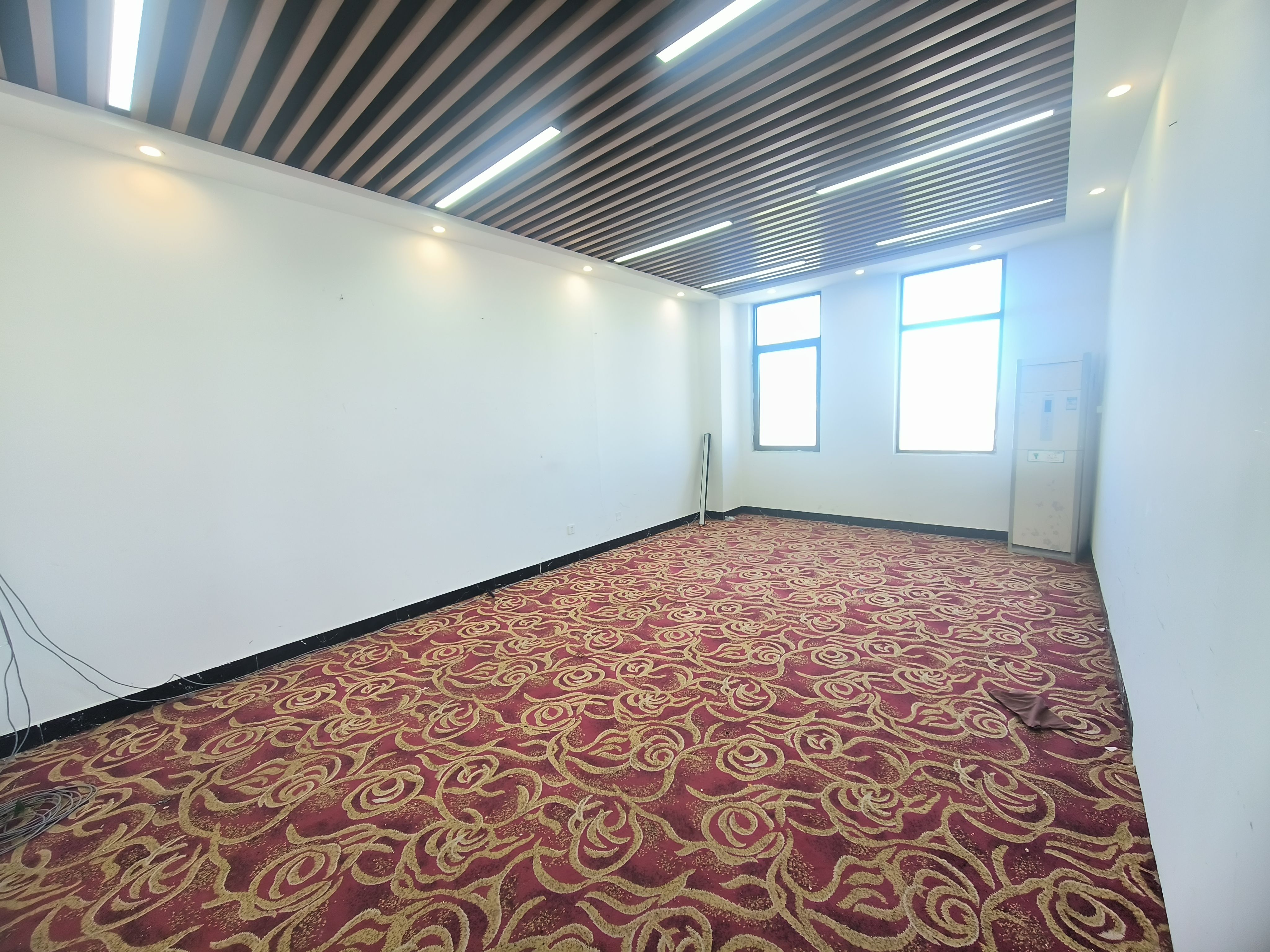 银丰东8区(17租)