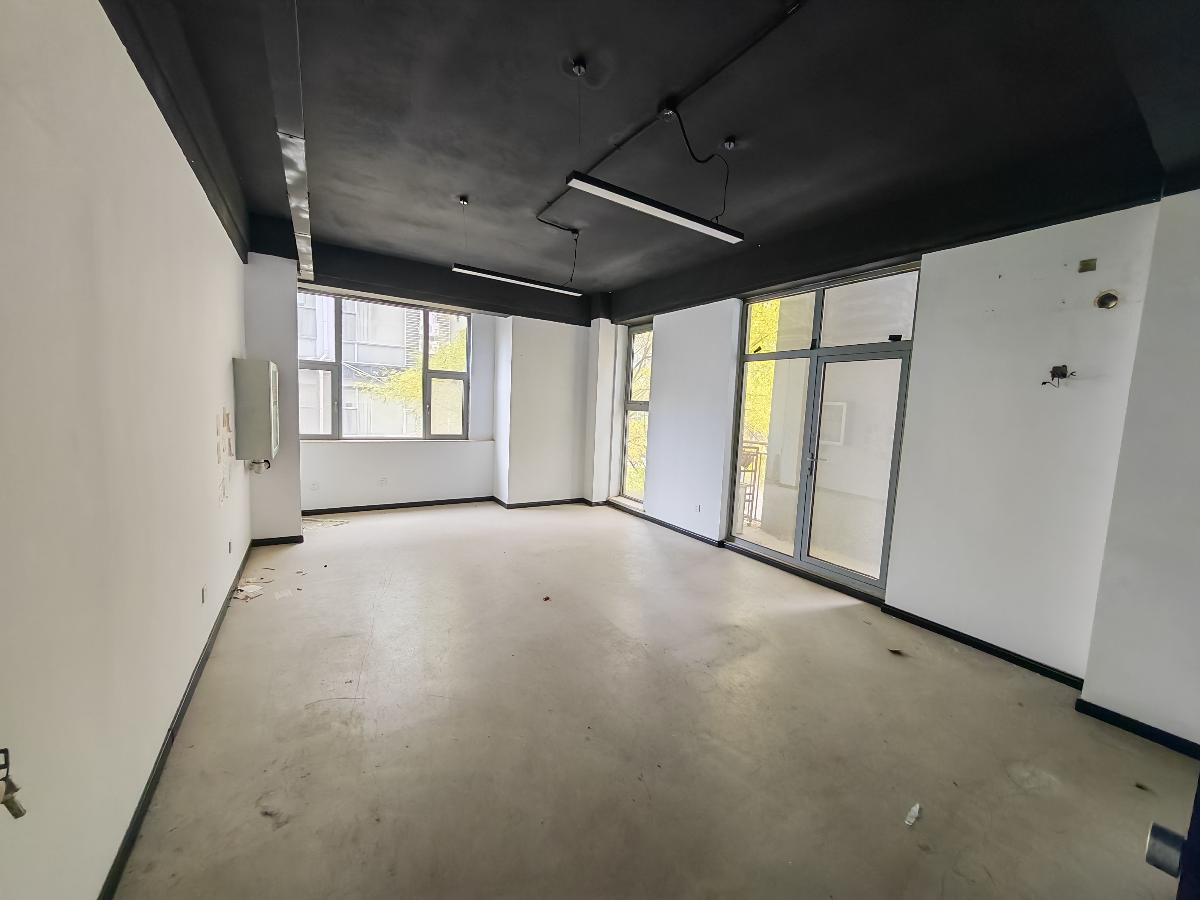 齐鲁文化创意基地(17租)