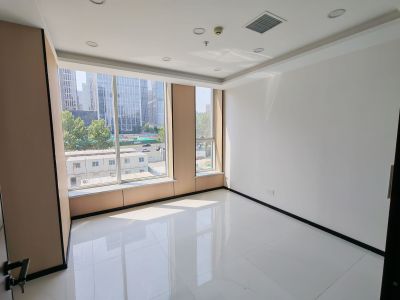 舜泰广场(17租)
