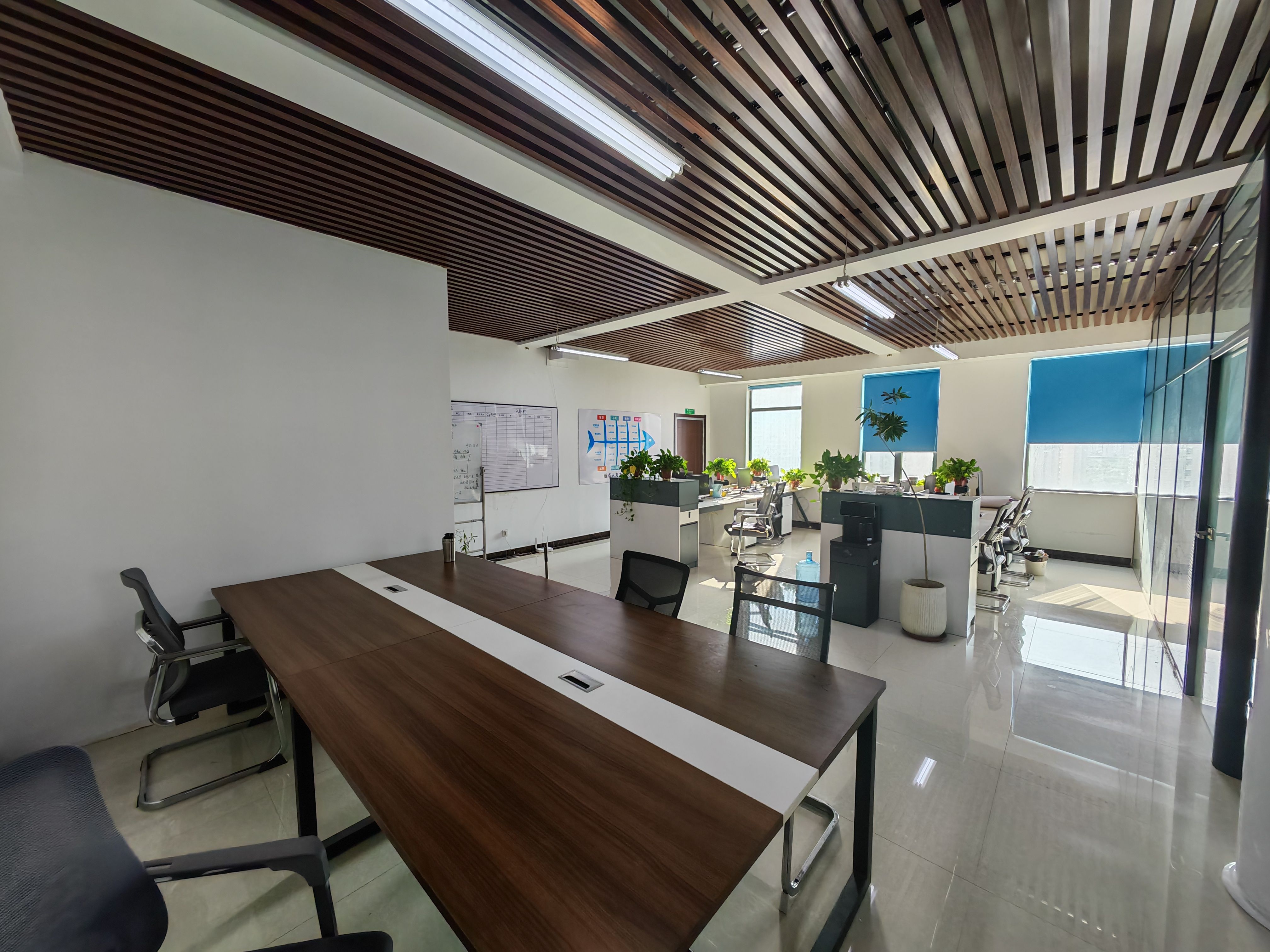 银丰东8区(17租)