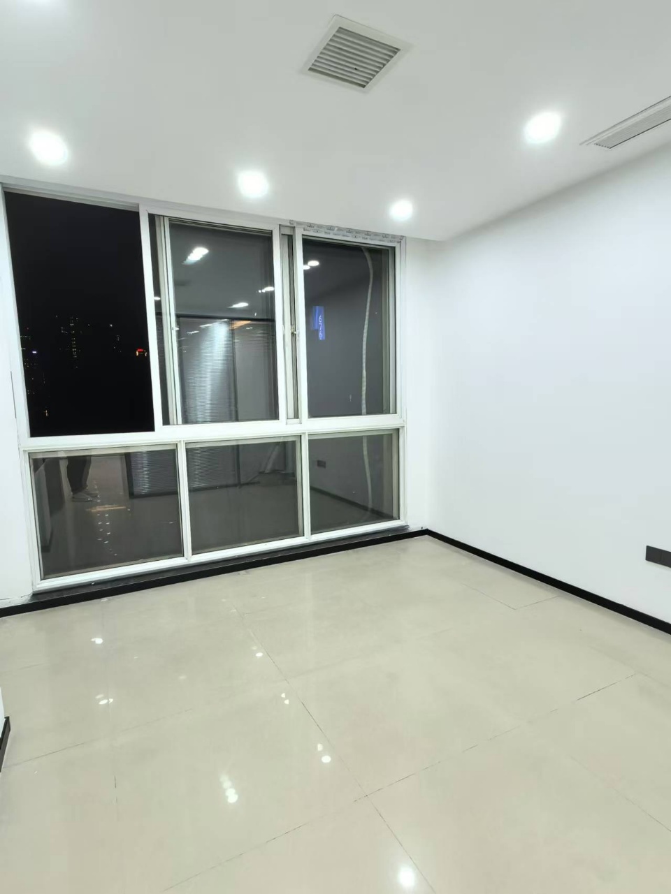 环保科技园(17租)