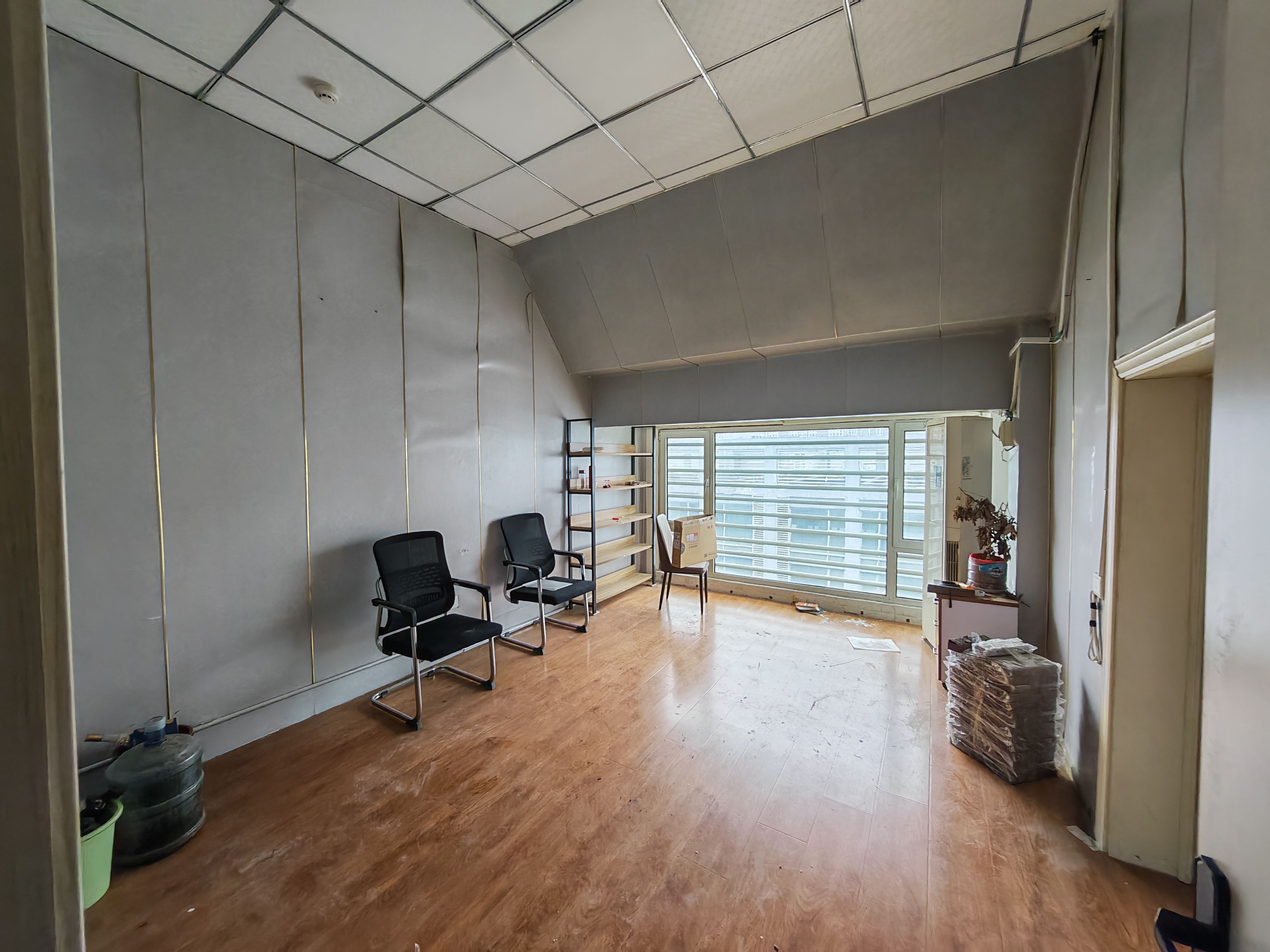 齐鲁文化创意基地(17租)