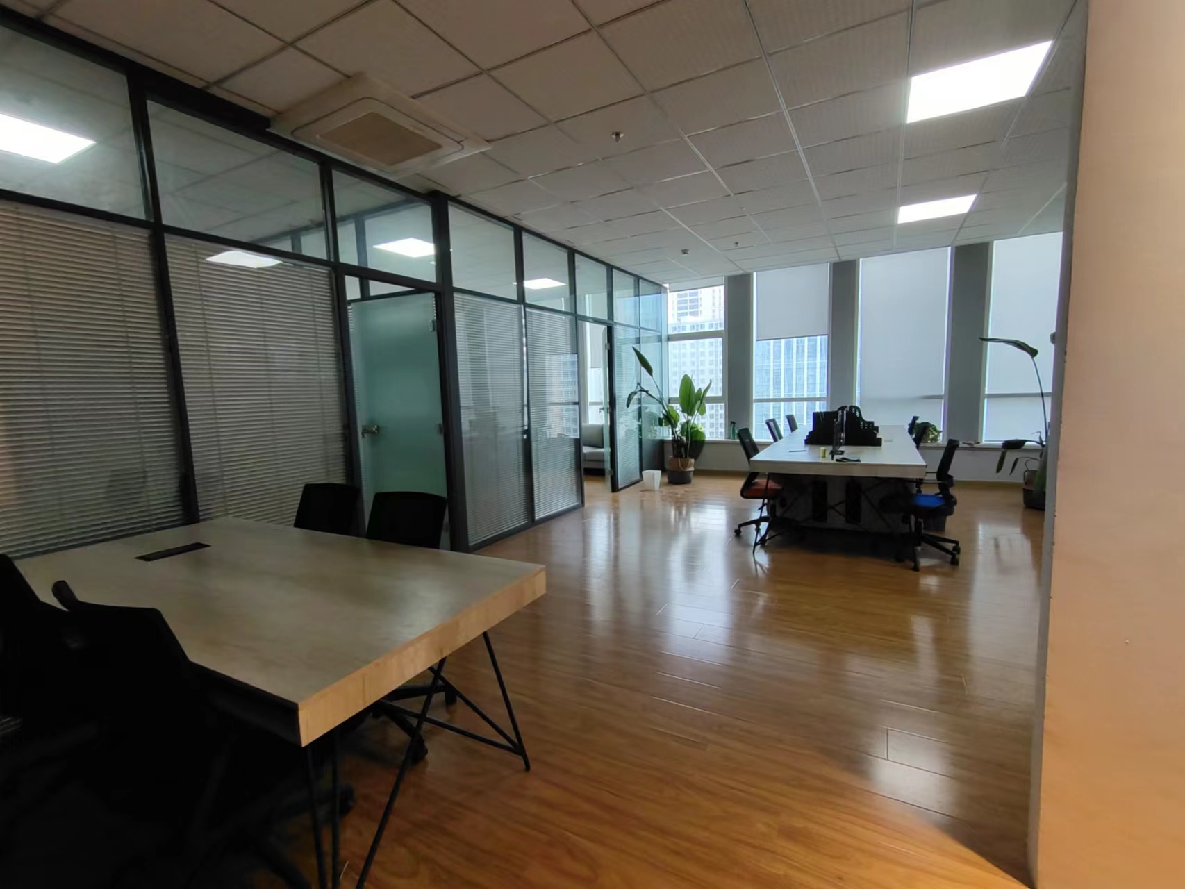 联合财富广场(17租)