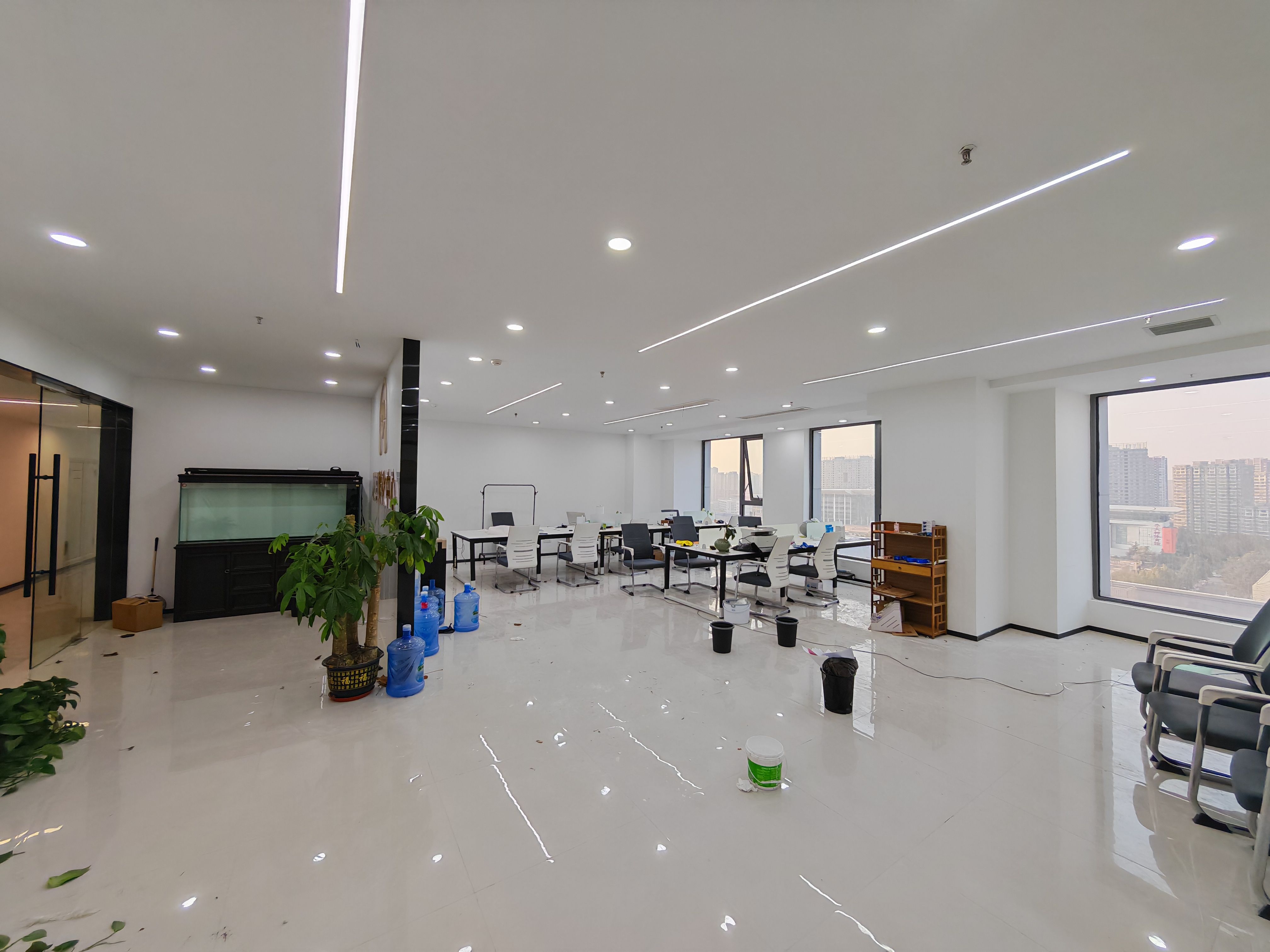 高新中垠广场（17租）