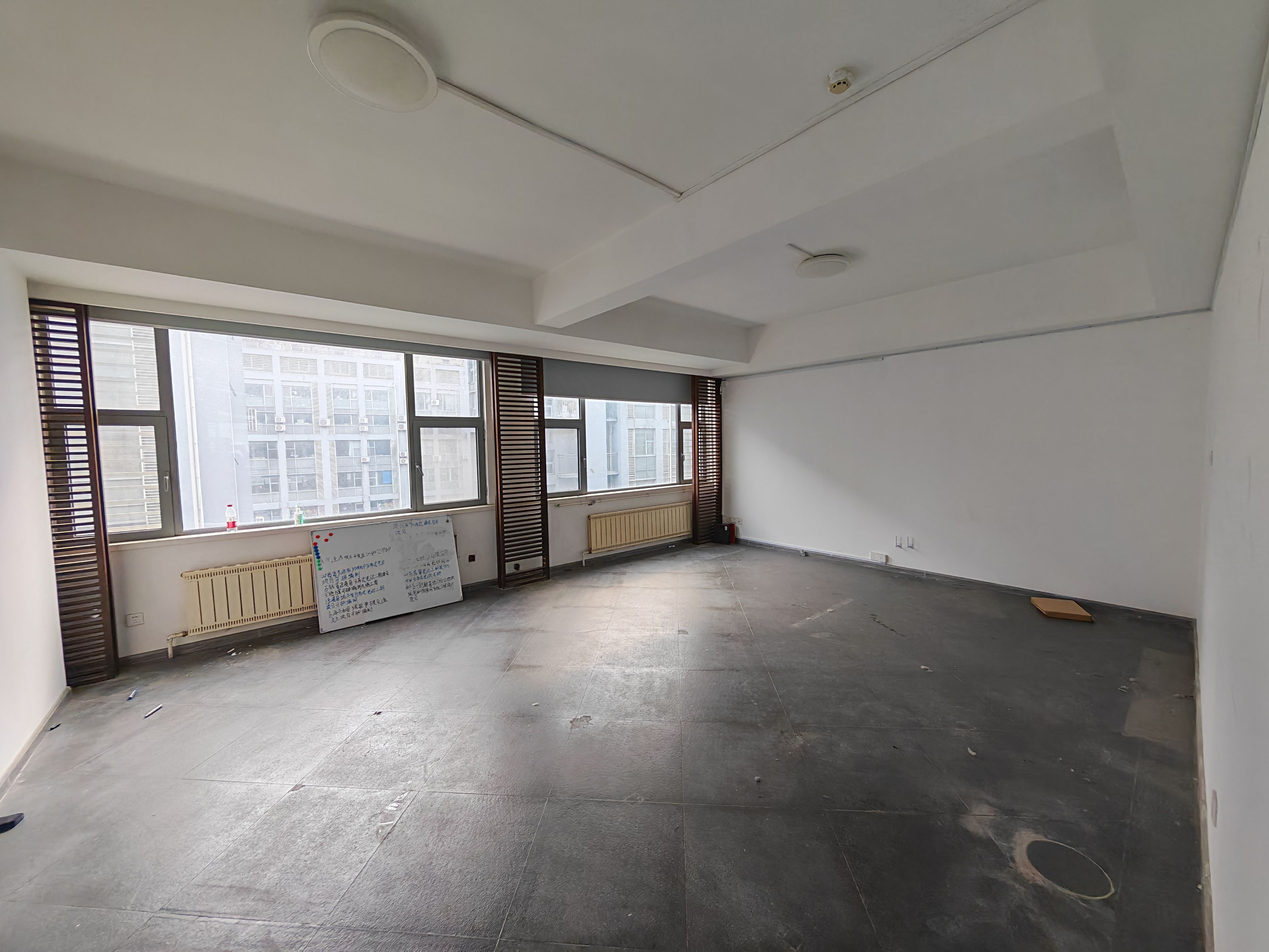 齐鲁文化创意基地(17租)