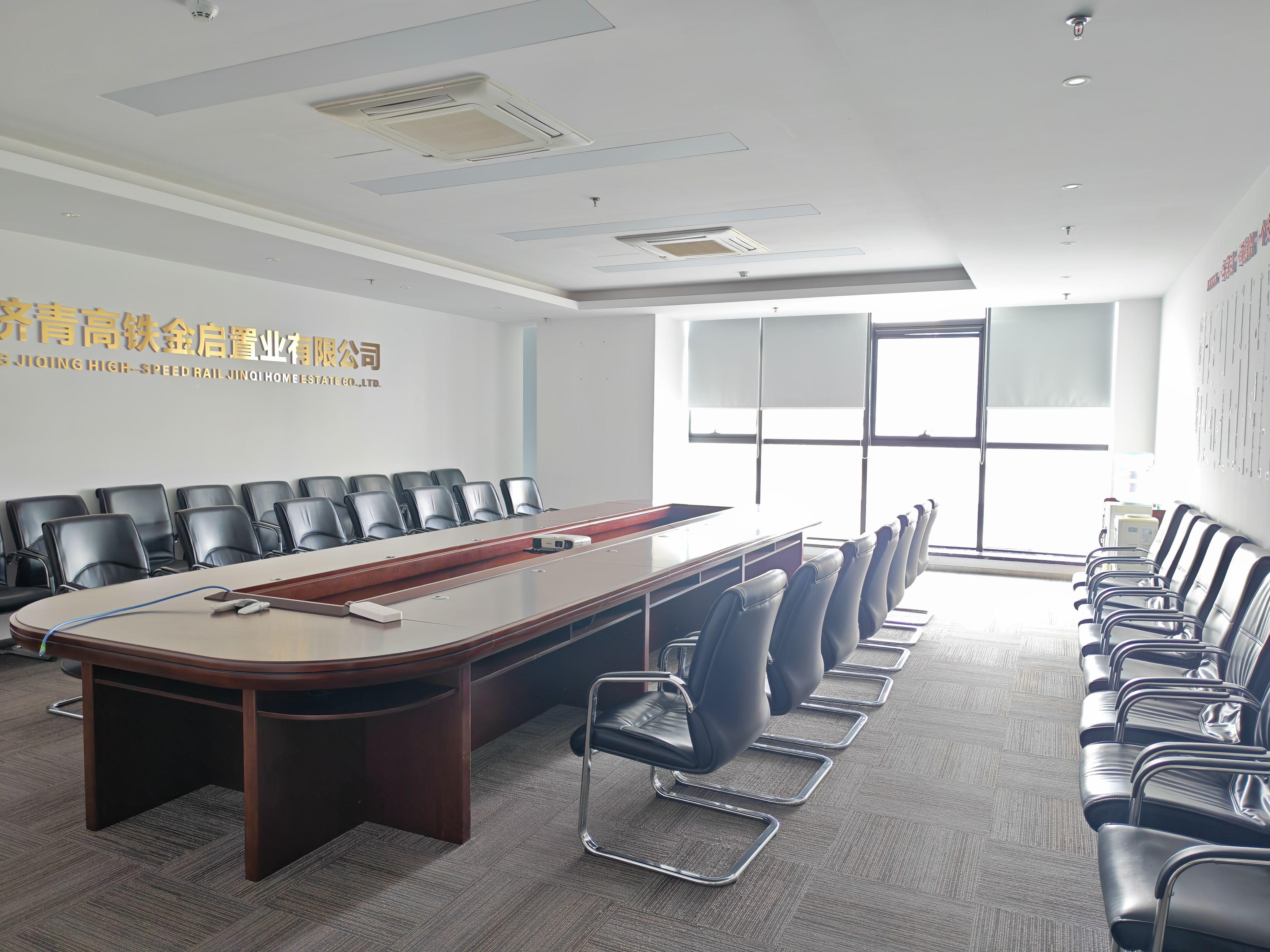 齐鲁财金大厦（17租）