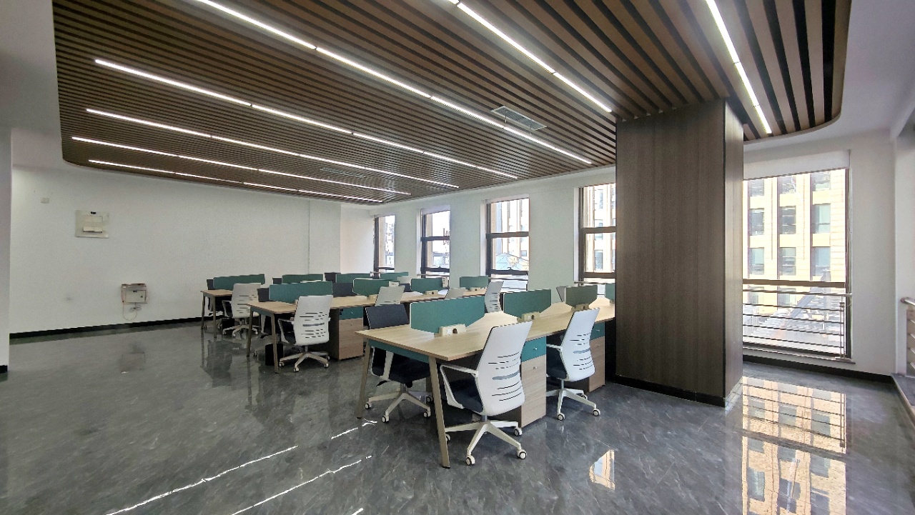 华创观礼中心(17租)