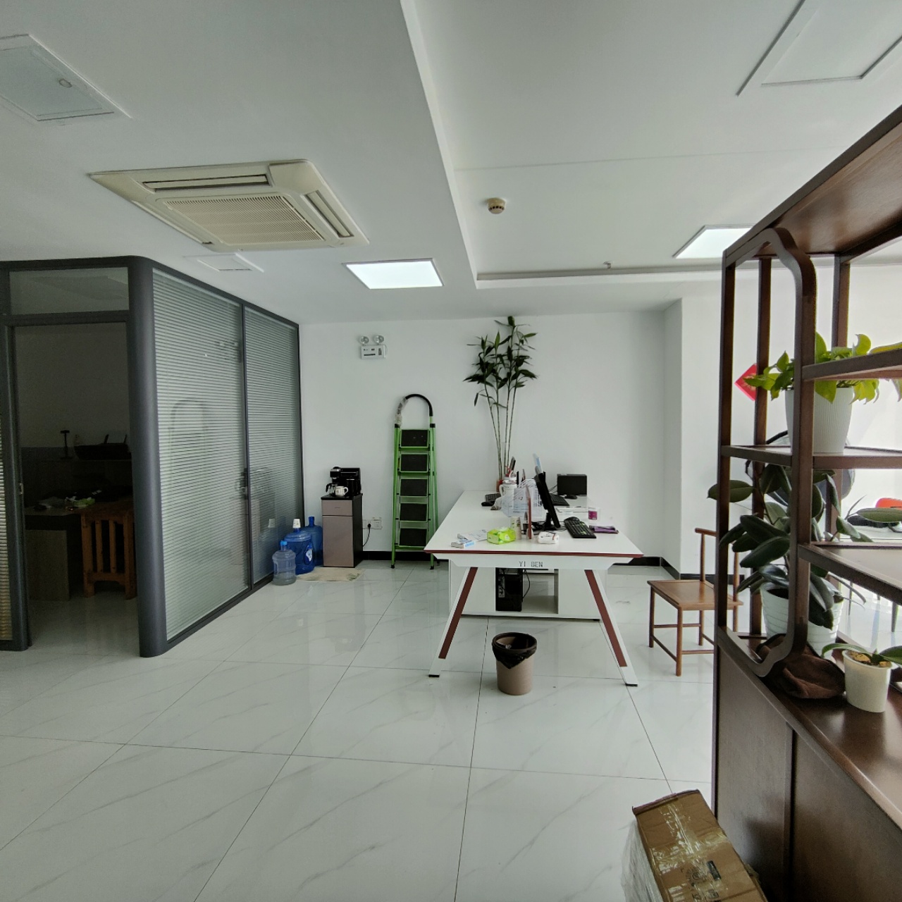 舜泰广场(17租)